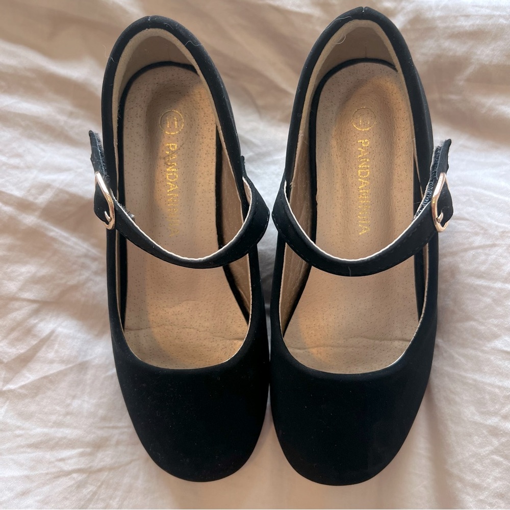 Little Girls Dress Shoes - Size 11